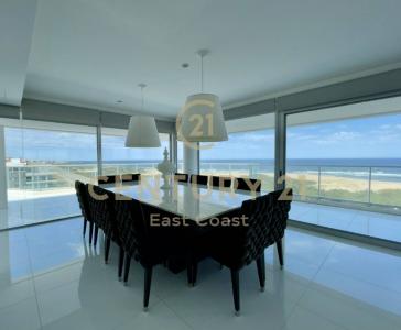 Rbla. Lorenzo Batlle Pacheco - ed. Mythos para 30, Punta Del Este, Maldonado 20100, Uruguay