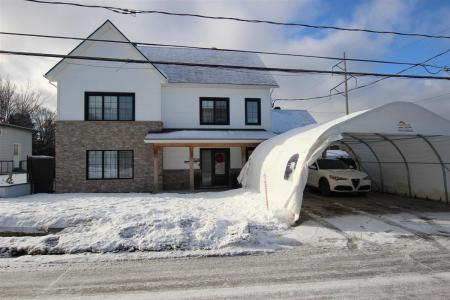 14306Z-14308Z Rue Philippon, Mirabel, Quebec J7N 1J6, Canada
