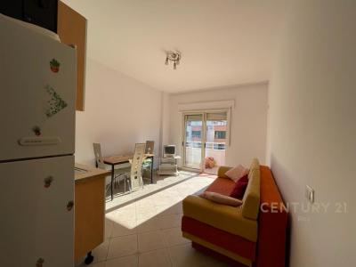 Golem, Durrës, אלבניה