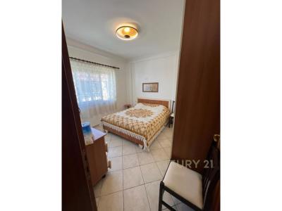 Golem, Durrës, Албания