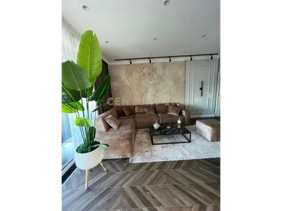 Vila e Zogut, Durrës, Albania