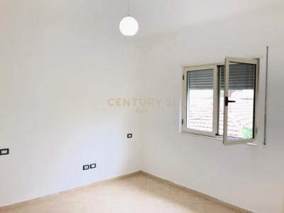 Myslym Shyri, Tirana, Albania