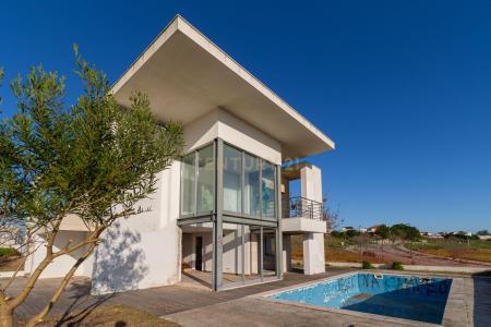 Almada, Setubal 2825-048, Portugal