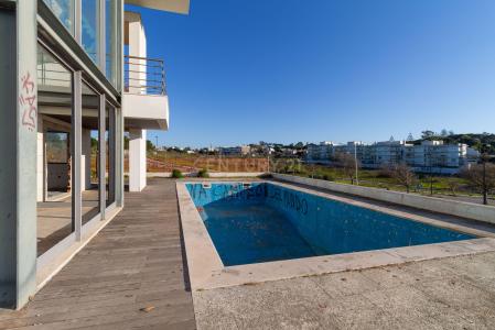 Almada, Setubal 2825-048, Portugal