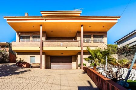 Barcelona, Cataluña/Catalunya 08630, Spain