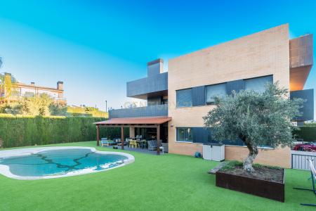 València/Valencia, Comunitat Valenciana 46117, Spain