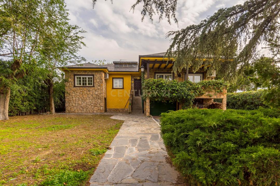 Madrid, Comunidad De Madrid 28150, España