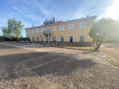 Cáceres, Extremadura 10137, Spain