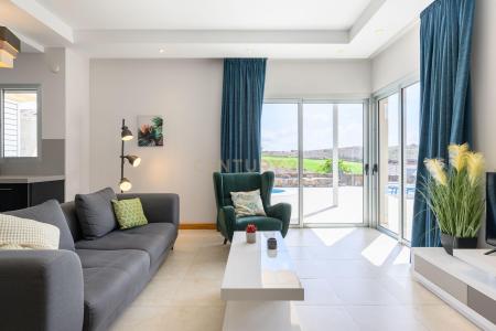 Las Palmas, Canarias 35100, Spain