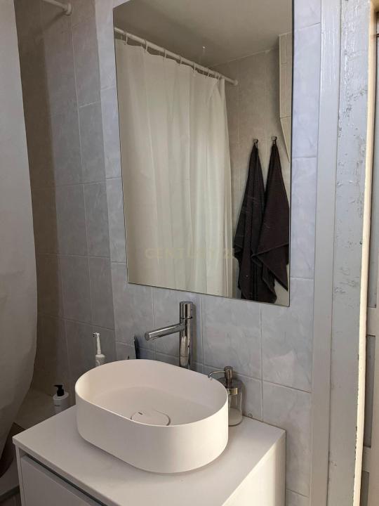 València/Valencia, Comunitat Valenciana 46003, Spain