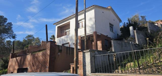 Barcelona, Cataluña/Catalunya 08182, Spain