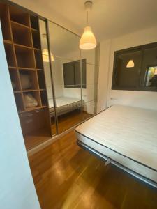 València/Valencia, Comunitat Valenciana 46017, Spain