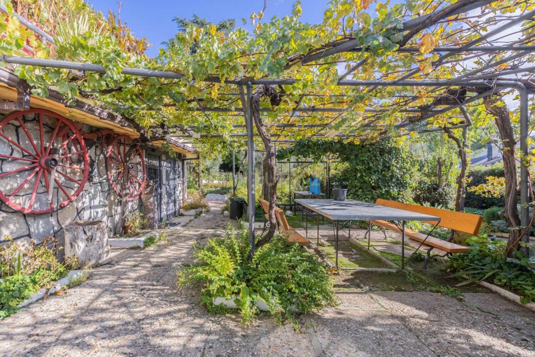 Madrid, Comunidad De Madrid 28660, Spain