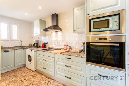 València/Valencia, Comunitat Valenciana 46120, Spain