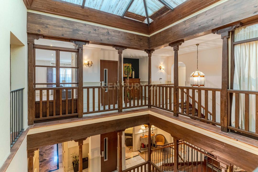 Granada, Andalucía 18014, Spain