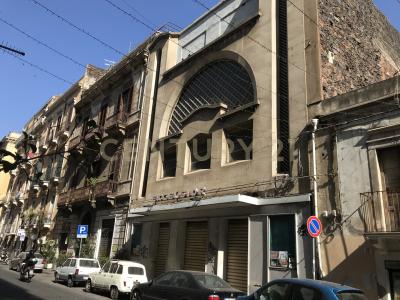 Via Giuseppe De Felice, Catania, Sicilia 95100, Italy