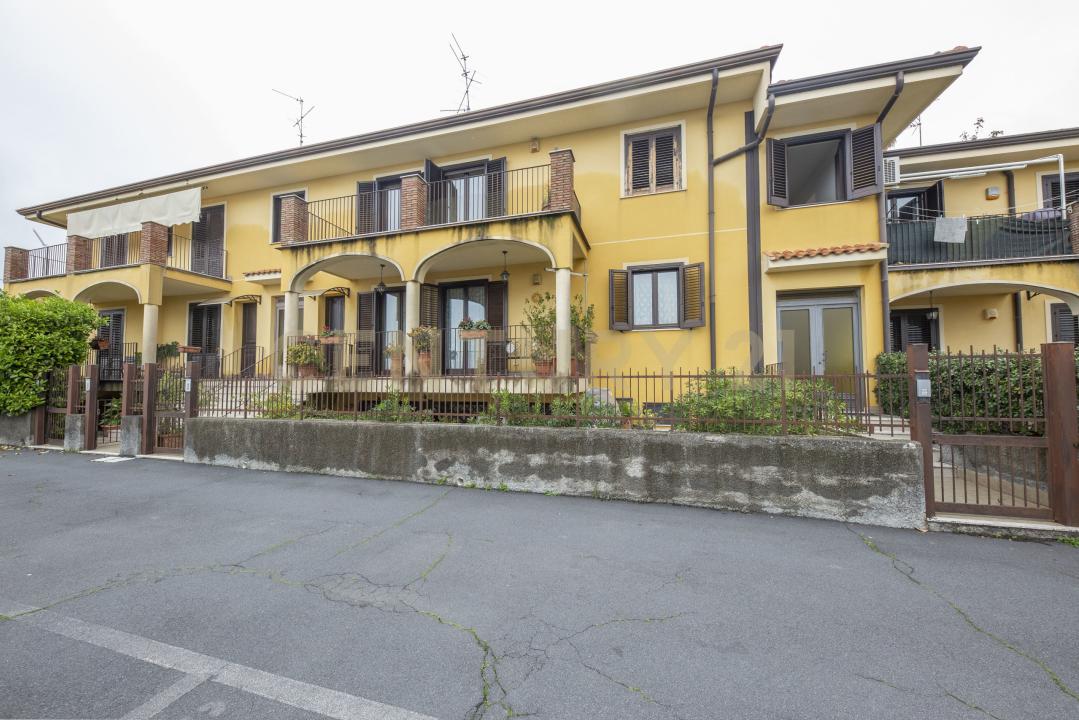 Via Pietro Mascagni, Viagrande, Sicilia 95029, Italie