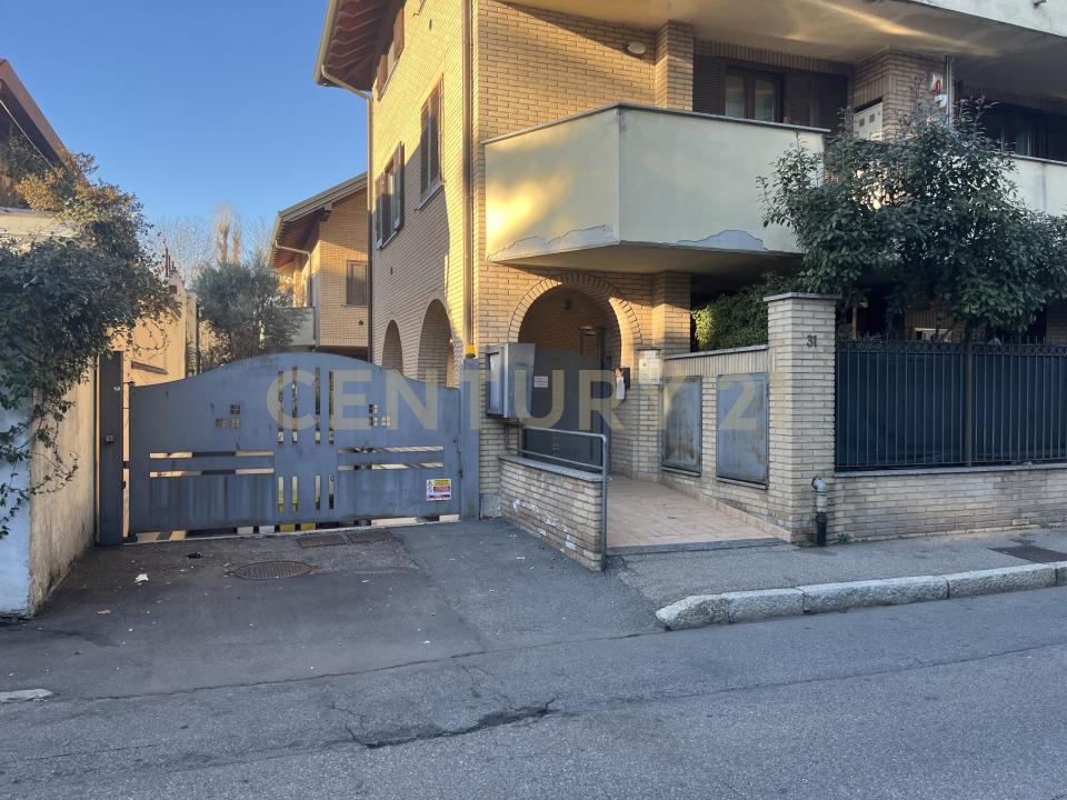 Via Francesco Baracca, Rho, Lombardia 20017, Italy