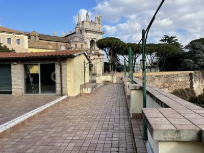 Via Locri, 로마, Lazio 00183, 이탈리아