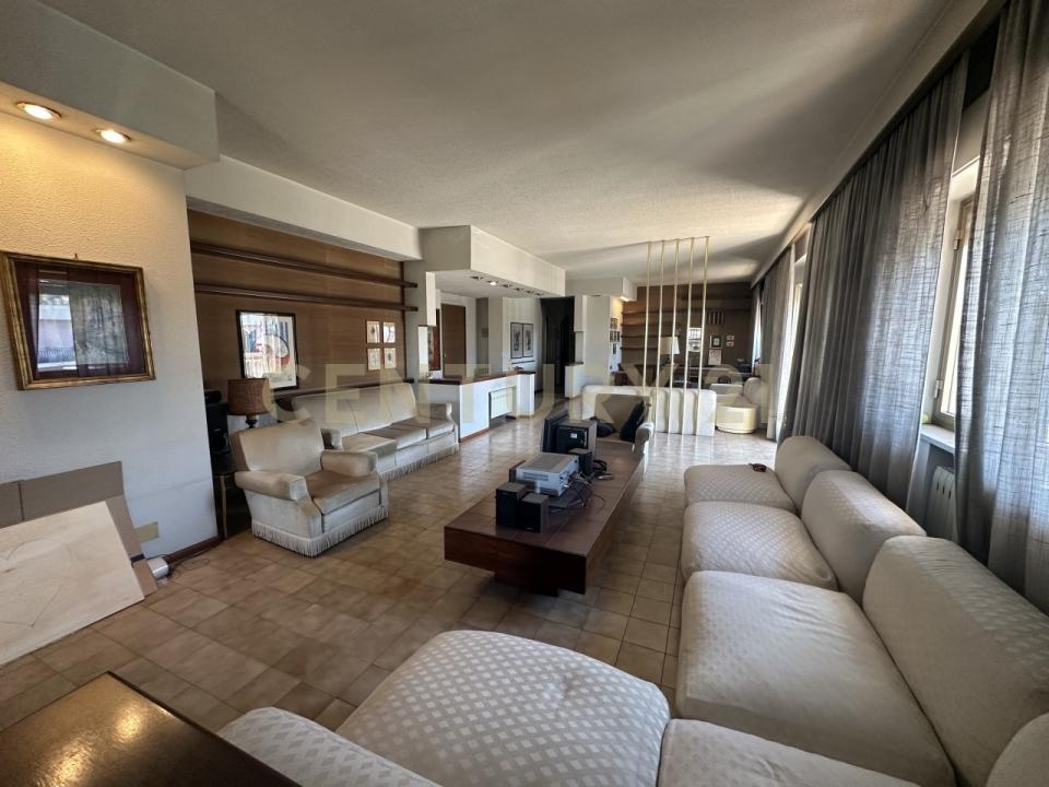 Misterbianco, Sicilia 95045, Itália