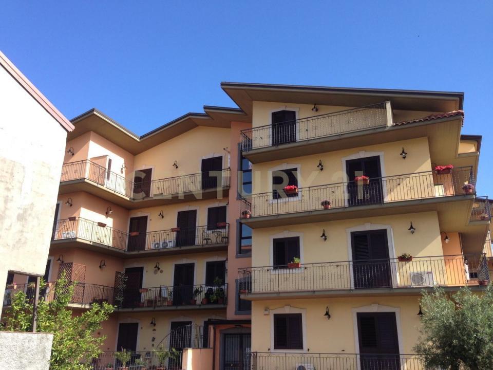 Belpasso, Sicilia 95032, Italia