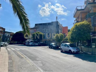 Misterbianco, Sicilia 95045, Itália