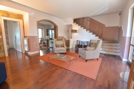 Via Cubisia, Aci Catena, Sicilia 95022, Italy