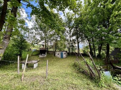 Contrada Tezze, Velo Veronese, Veneto 37030, Italy