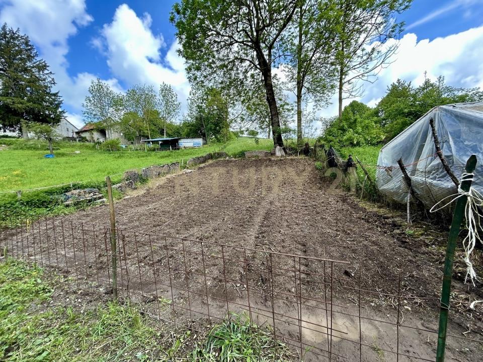 Contrada Tezze, Velo Veronese, Veneto 37030, Italy
