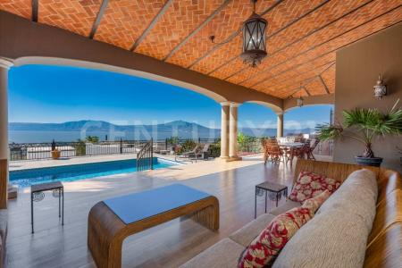 Mazatlán 8, Chapala, Халиско 45915, Мексика