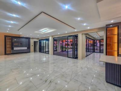 Hartbeespoort, North West, South Africa