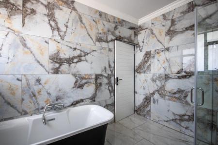 Hartbeespoort, North West, South Africa