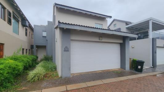 Hartbeespoort, North West, South Africa