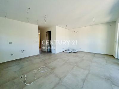 Umag, Crveni Vrh, Umag, Istarska Županija 52470, Croatia