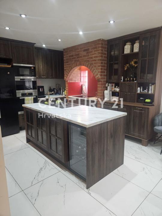 Buzinski Prilaz, Zagreb, Grad Zagreb 10000, Croatia