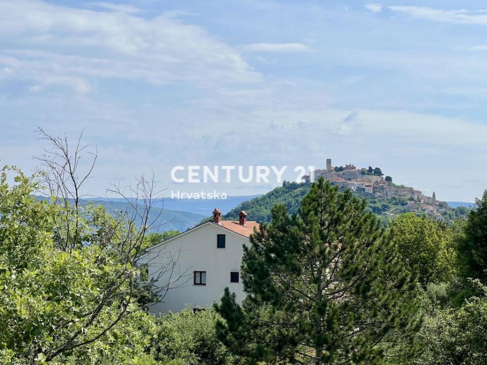 Motovun, Motovun, Istarska Županija 52424, Croatie