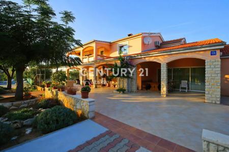 Put Lučice, Vir, Zadarska Županija 23234, קרואטיה