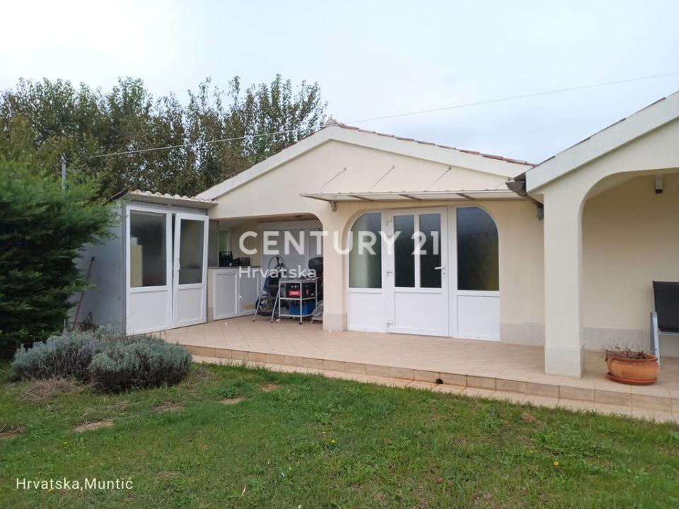 Muntić, Ližnjan, Istarska Županija, קרואטיה