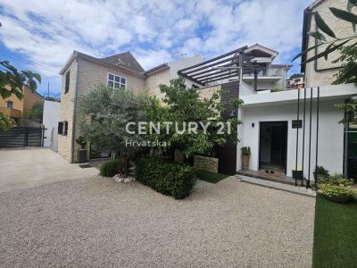 Vinka Maglice, Šibenik, Šibensko-kninska Županija 22000, Croazia