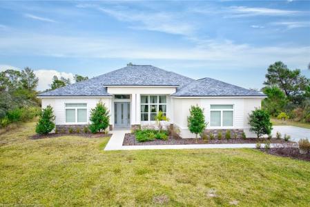 6931 San Bruno Drive, Sebring, Floryda 33872, USA
