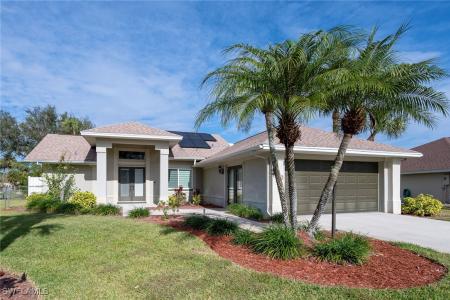 2610 Elva Place, Lehigh Acres, Florida 33971, USA