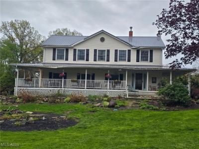 5261 E Maple Road, Geneva, Ohio 44041