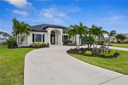 5207 Sw 20th Place, Cape Coral, Florida 33914, USA