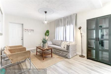 427 S 24th Ave, Hollywood, Florida 33020, USA