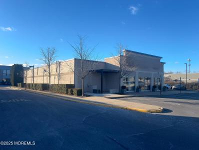 1914 Route 35, Oakhurst, New Jersey 07755, États-Unis