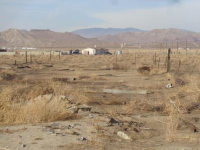 2011 W 67th Street, Rosamond, Califórnia 93560, Estados Unidos