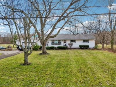 16107 Moseley Road, Madison, Ohio 44057