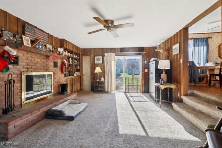 16107 Moseley Road, Madison, Ohio 44057