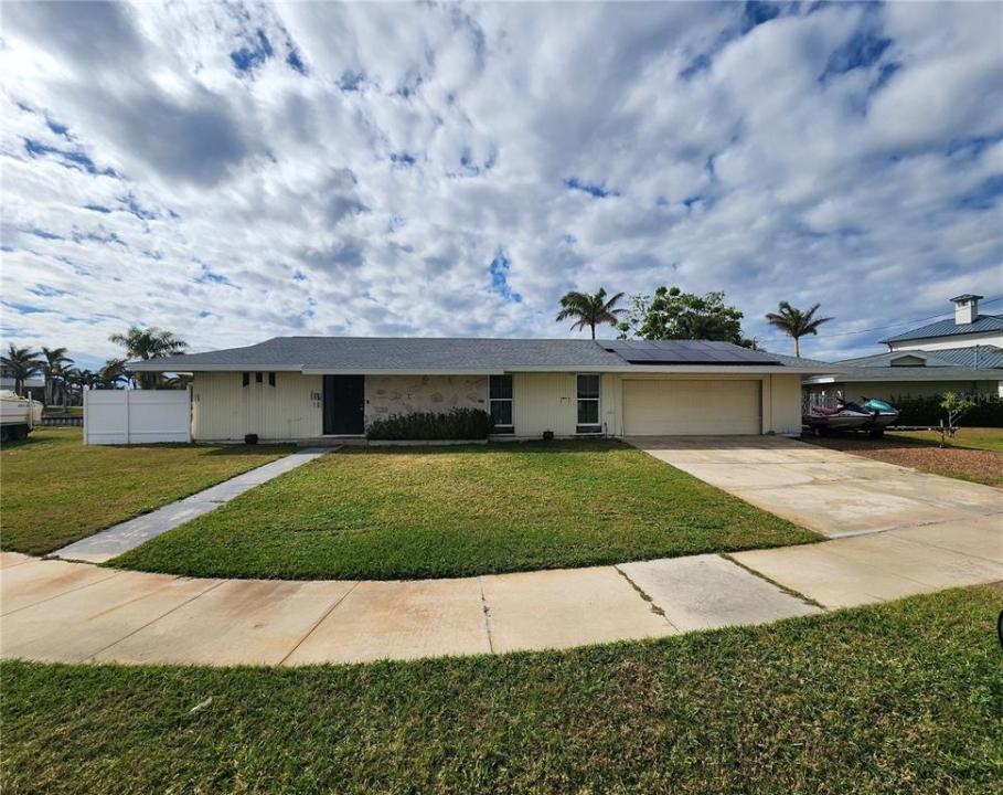 258 Beeney Road Se, Port Charlotte, Florida 33952