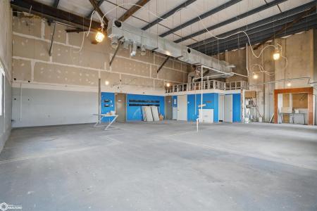 215 N Gear Avenue, West Burlington, アイオワ 52655, アメリカ合衆国